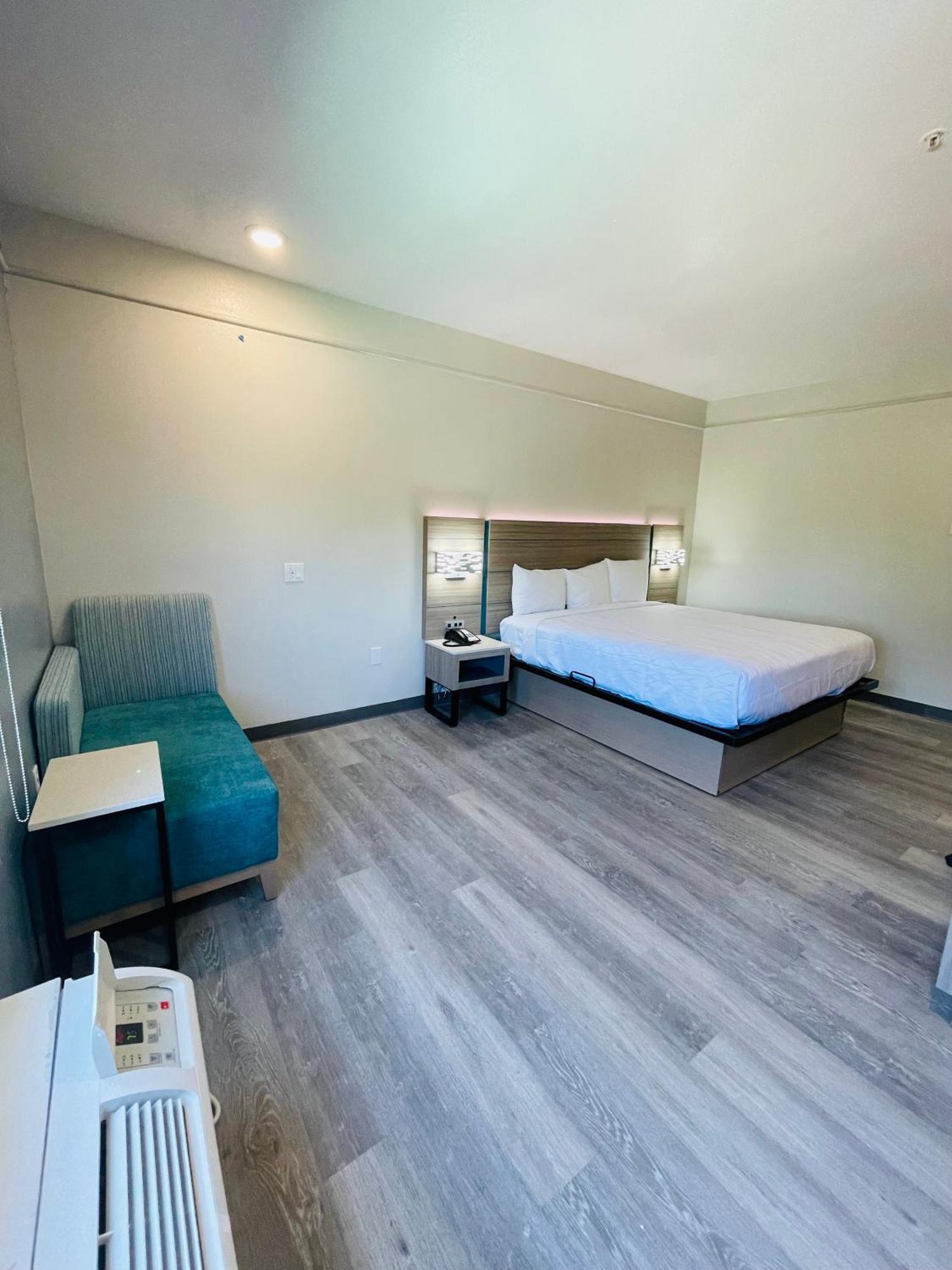 Sonesta Essential North Houston Hotel Westfield Exterior photo